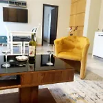 Ancora Apartment *