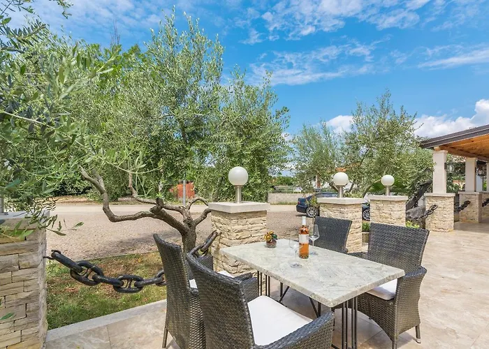 Ancora 아파트 사부드리자